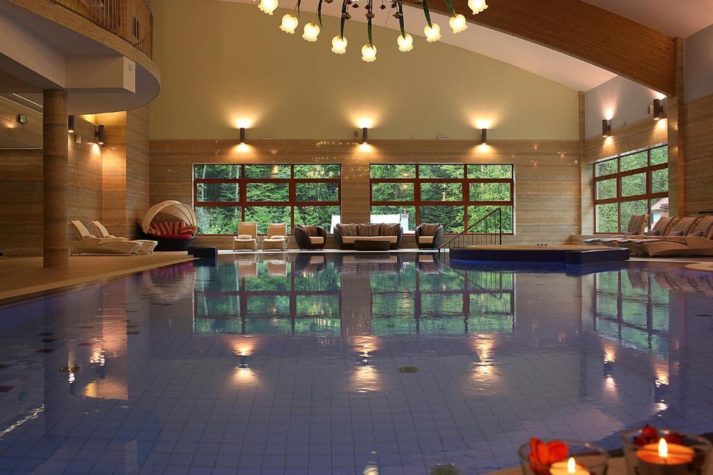 Hotel Mercure Krynica Zdroj Resort&Spa Экстерьер фото